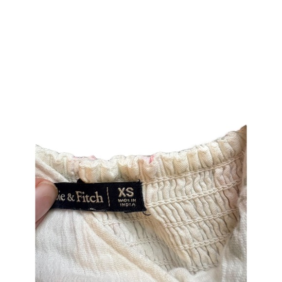 Abercrombie & Fitch Floral Romper XS Pink Rose Print Side Tie Adjustable Straps - Picture 6 of 12